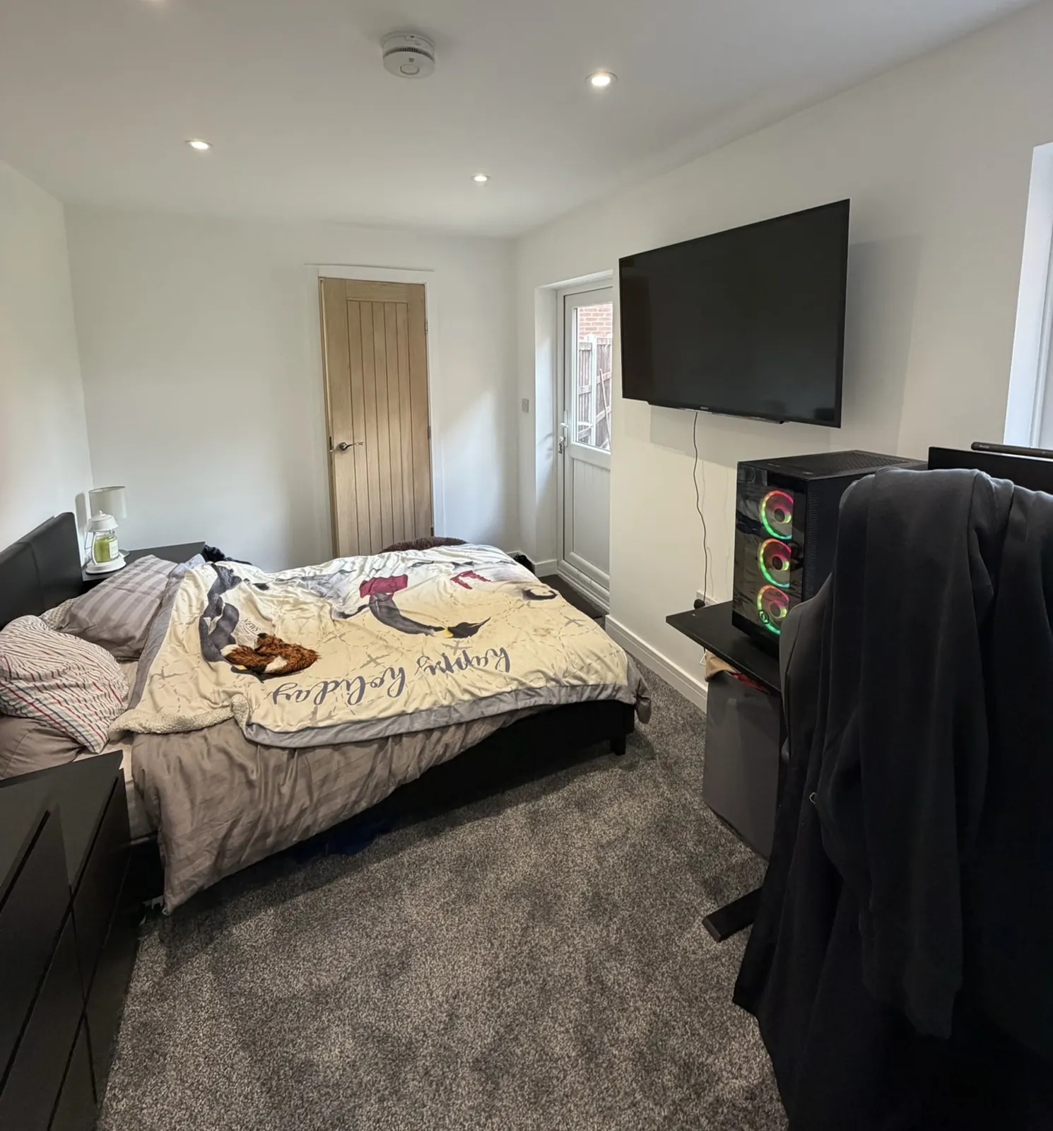 Convert Your Garage project: bedroom